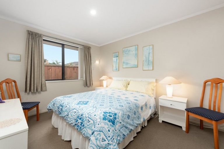 Photo of property in 6 Pat Bishop Place, Papamoa Beach, Papamoa, 3118