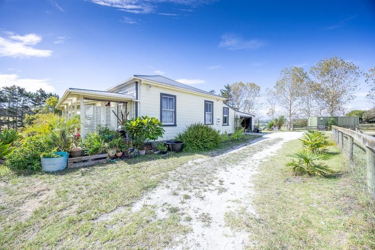 Photo of property in 290 Notorious Road West, Mahuta, Dargaville, 0371