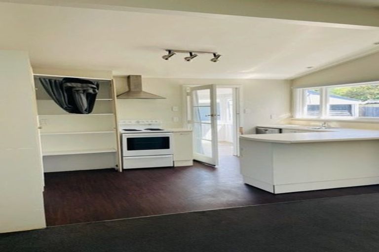 Photo of property in 37 Flockton Street, Mairehau, Christchurch, 8013