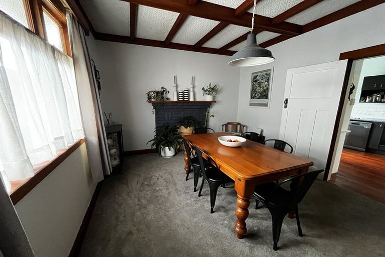 Photo of property in 28 Miro Street, Takaro, Palmerston North, 4410