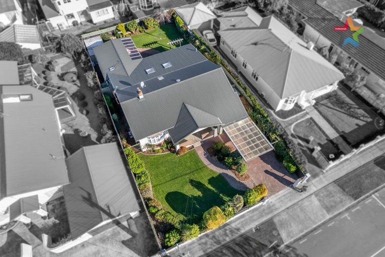 Photo of property in 12 Copeland Street, Hutt Central, Lower Hutt, 5011