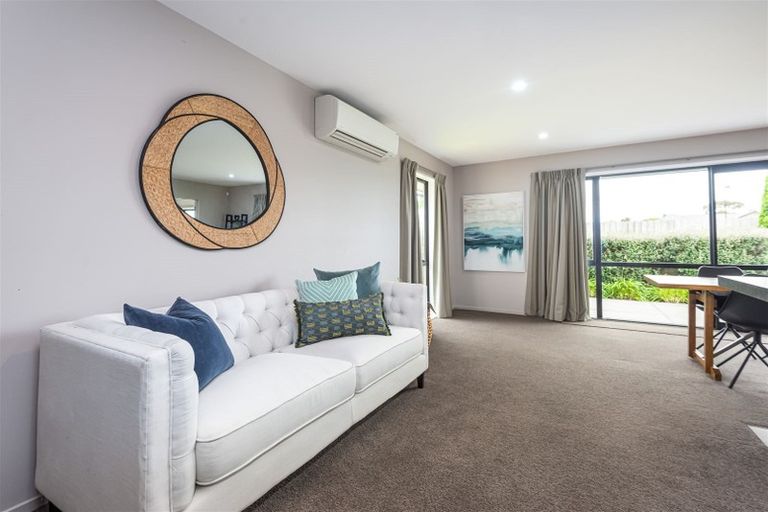 Photo of property in 17 Ashboult Street, Halswell, Christchurch, 8025