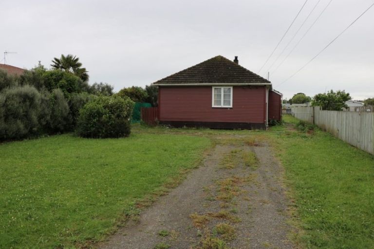 Photo of property in 15 Coley Street, Foxton, 4814