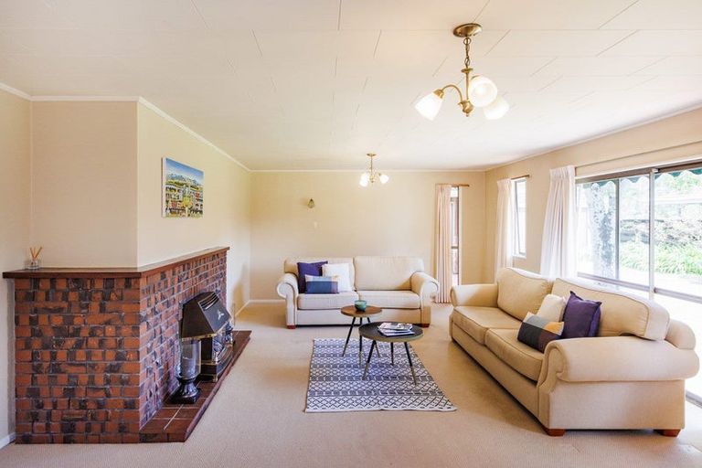 Photo of property in 85 Clifton Terrace, Fitzherbert, Palmerston North, 4410