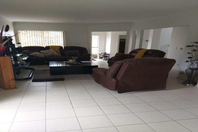 Photo of property in 14 Trimaran Drive, Gulf Harbour, Whangaparaoa, 0930