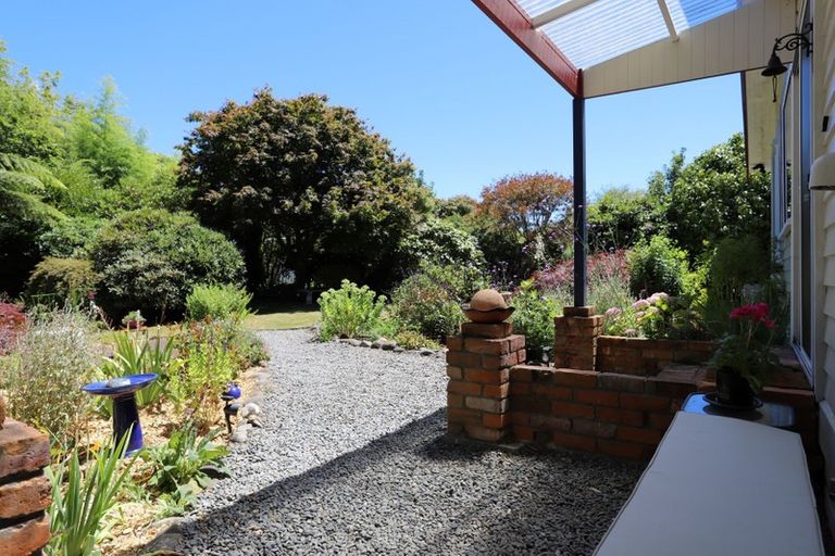 Photo of property in 25 Portia Street, Stratford, 4332