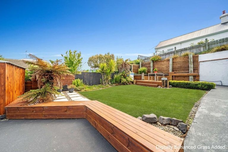 Photo of property in 12 Walter Street, The Glen, Dunedin, 9011