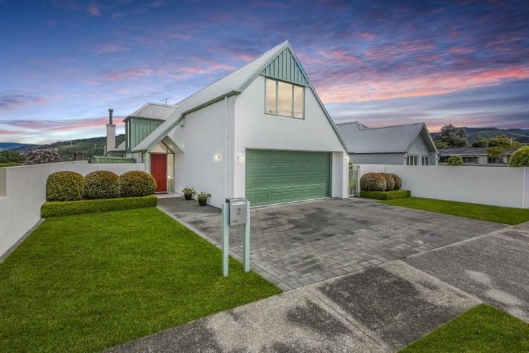 Photo of property in 2a Vernon Grove, Brown Owl, Upper Hutt, 5018