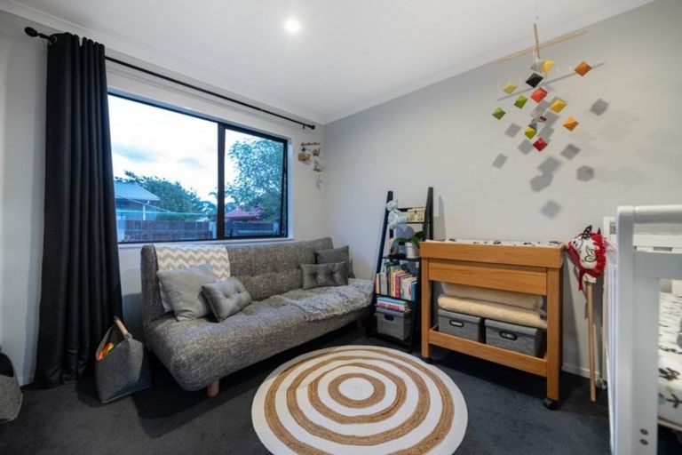 Photo of property in 4a Kimber Grove, Papamoa Beach, Papamoa, 3118