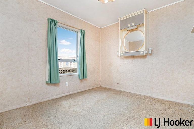 Photo of property in 11a Christmas Road, Manurewa, Auckland, 2102