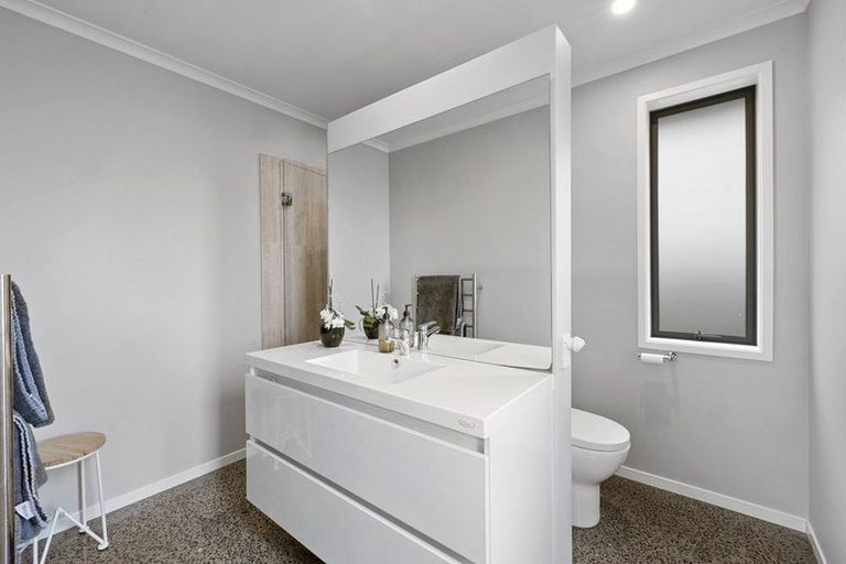 Photo of property in 7 Grahams Lane, Bell Block, New Plymouth, 4312