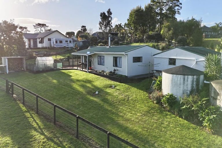 Photo of property in 1195a Pipiwai Road, Ruatangata West, Whangarei, 0176