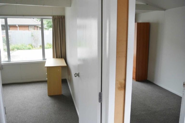Photo of property in 1/31 Suva Street, Upper Riccarton, Christchurch, 8041