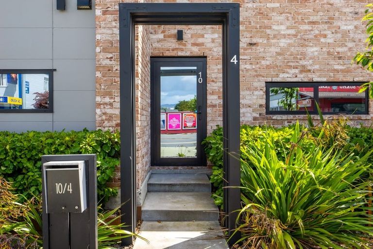 Photo of property in 10/4 Riccarton Road, Riccarton, Christchurch, 8011