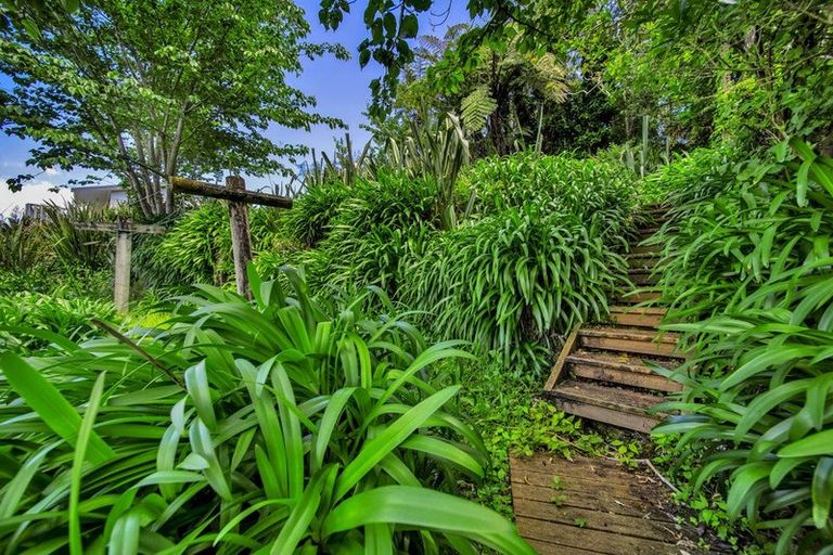 Photo of property in 52 Pembroke Street, Westown, New Plymouth, 4310