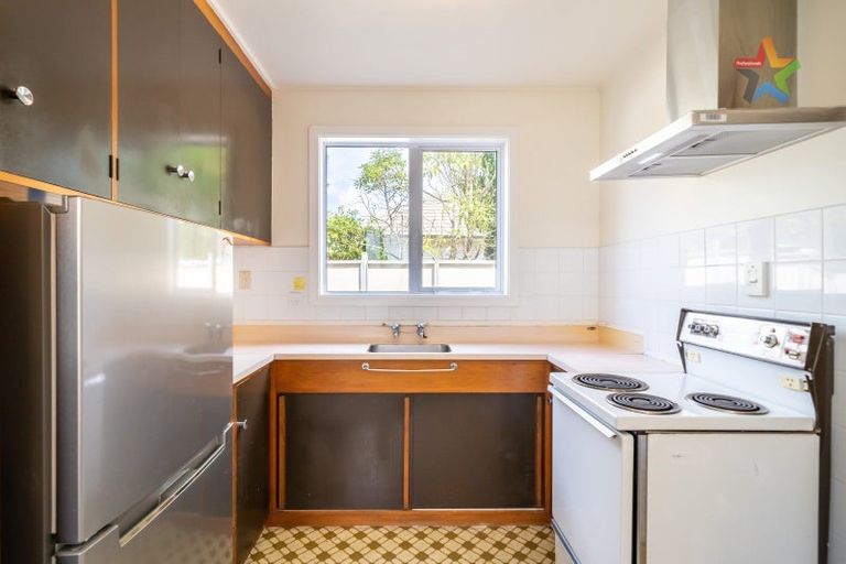 Photo of property in 10b Moana Grove, Waiwhetu, Lower Hutt, 5010