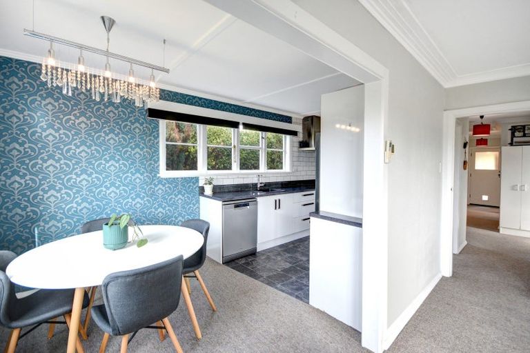 Photo of property in 7 Scotland Terrace, Green Island, Dunedin, 9018