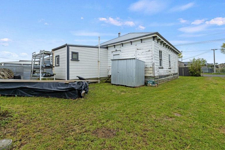 Photo of property in 6 Alexandra Street, Marton, 4710