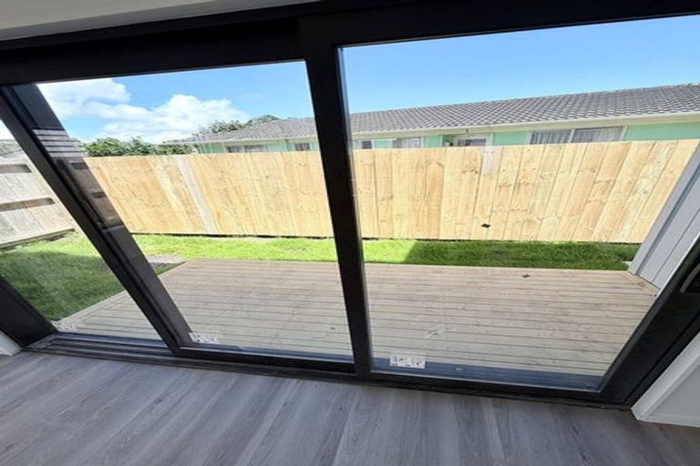 Photo of property in 8 Sharland Avenue, Manurewa, Auckland, 2102