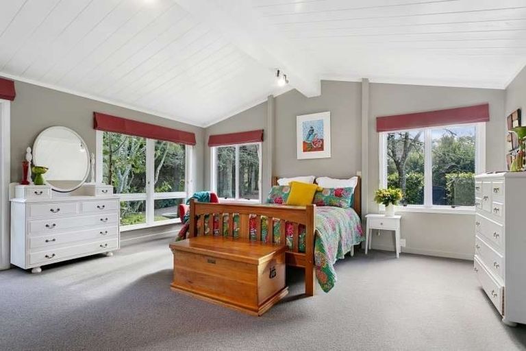 Photo of property in 255 Mapara Road, Acacia Bay, Taupo, 3385