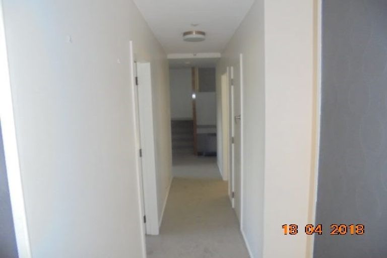 Photo of property in 12 Kapekape Place, Pukerua Bay, 5026