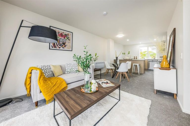 Photo of property in 37 Kirikiri Lane, East Tamaki, Auckland, 2013