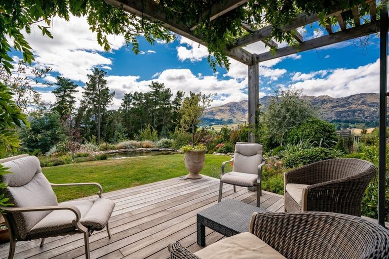 Photo of property in 15 Fort Place, Hawea Flat, Wanaka, 9382