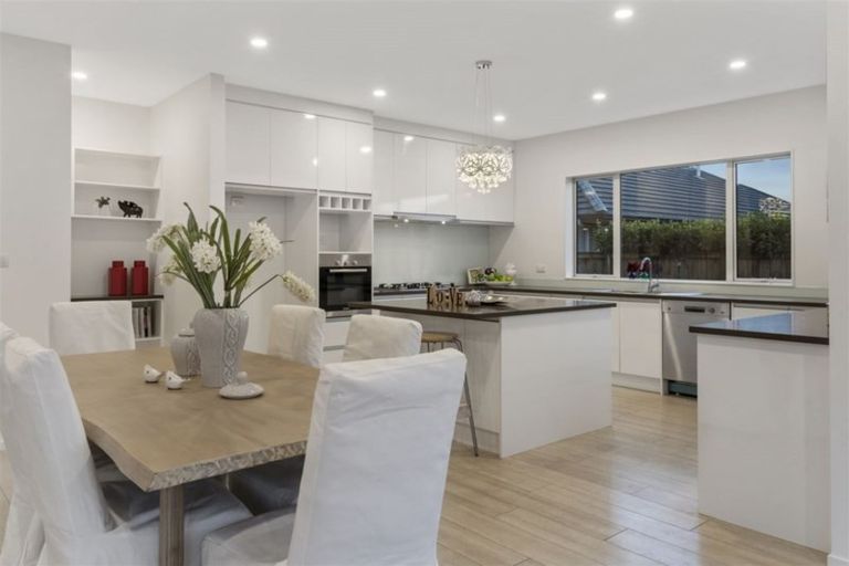 Photo of property in 4 Sophia Place, Karaka, Papakura, 2113