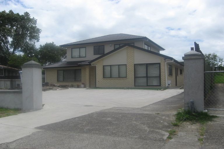 Photo of property in 33 Mascot Avenue, Mangere, Auckland, 2022