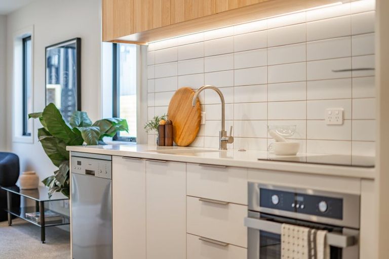 Photo of property in 1/24 Fitzherbert Road, Wainuiomata, Lower Hutt, 5014