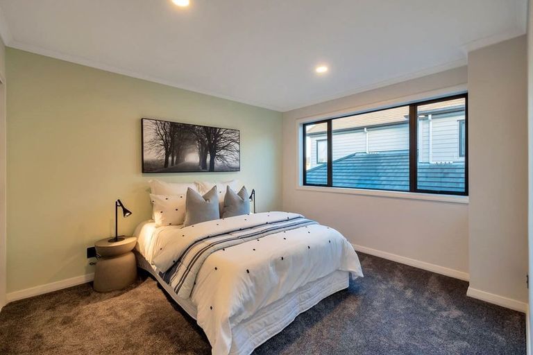 Photo of property in 62 Headland Drive, Long Bay, Auckland, 0630