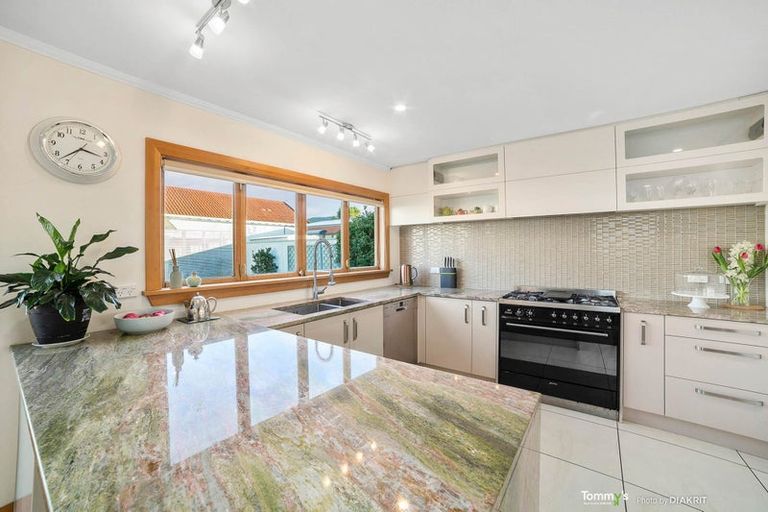 Photo of property in 174 Rongotai Road, Kilbirnie, Wellington, 6022