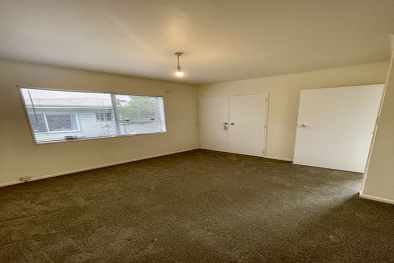 Photo of property in 2/236 Helston Road, Paparangi, Wellington, 6037