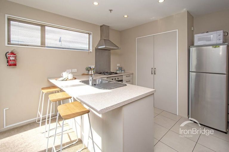 Photo of property in 13/9 Cameron Street, Sydenham, Christchurch, 8023