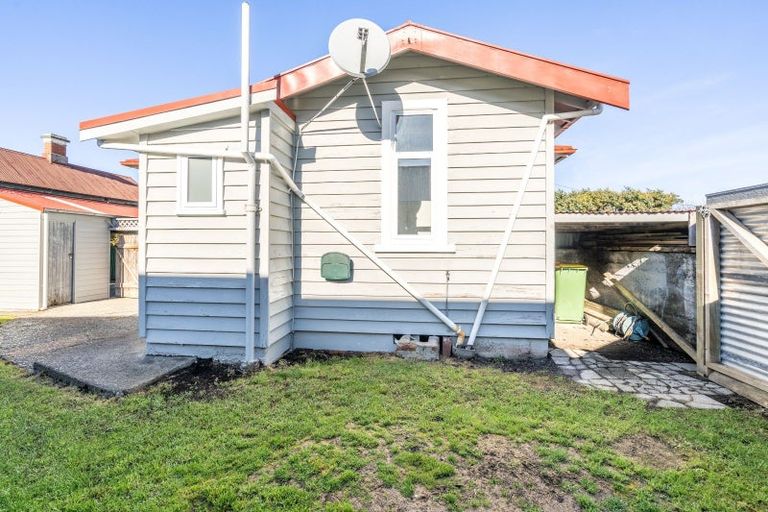 Photo of property in 38 Queen Street, Winton, 9720