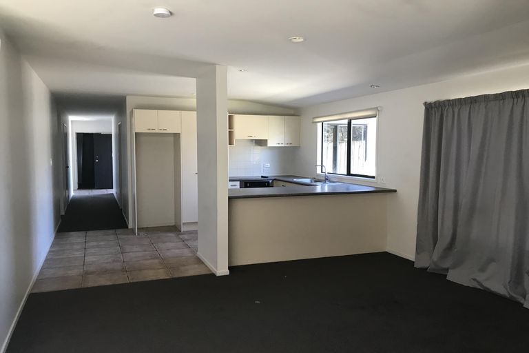 Photo of property in 5 Les Fisher Place, Pukekohe, 2120