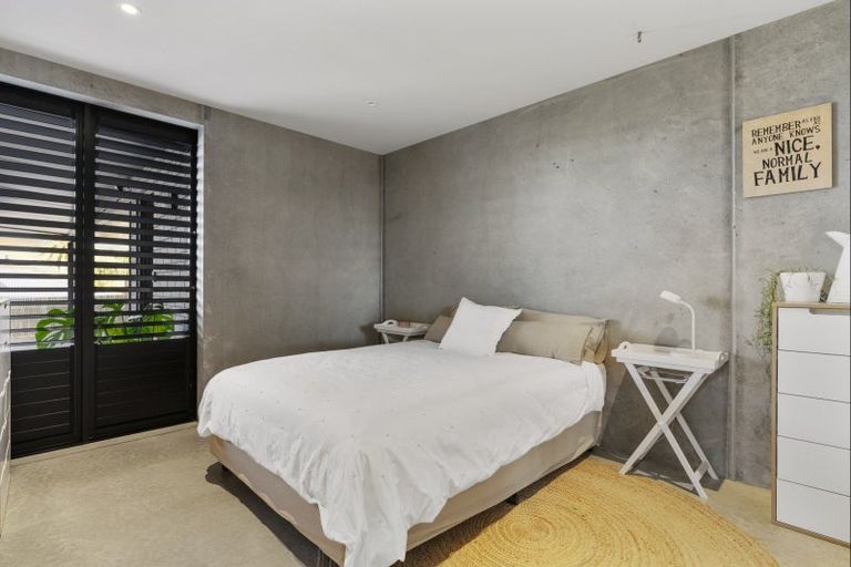 Photo of property in 9 Sutherland Avenue, Mount Maunganui, 3116