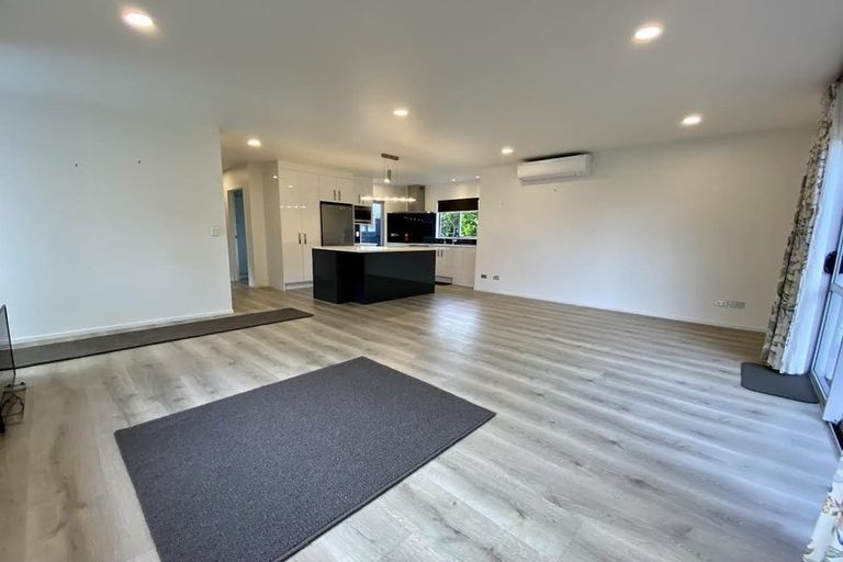 Photo of property in 5/48a Taharoto Road, Takapuna, Auckland, 0622
