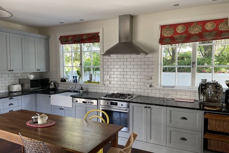 Photo of property in 4 Crichton Terrace, Cashmere, Christchurch, 8022