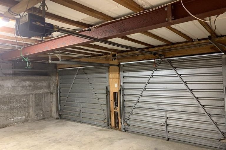 Photo of property in 38 Kawiu Road, Levin, 5510