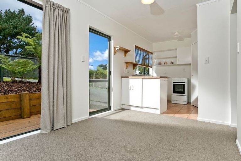 Photo of property in 9 Hobson Heights Road, Lucas Heights, Auckland, 0632
