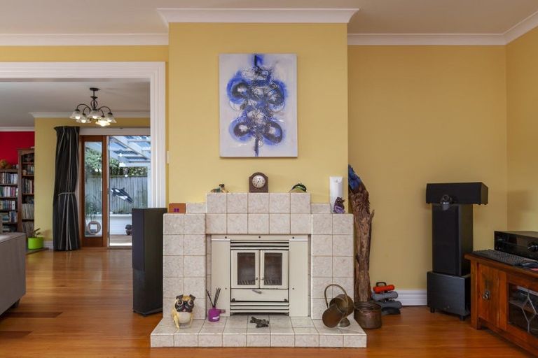 Photo of property in 14 Goldsborough Avenue, Raumati Beach, Paraparaumu, 5032