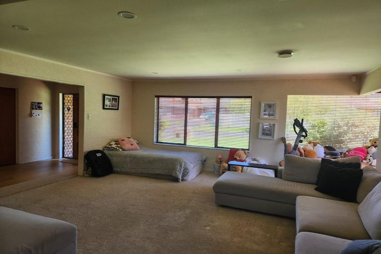 Photo of property in 27 Britannia Place, Half Moon Bay, Auckland, 2012