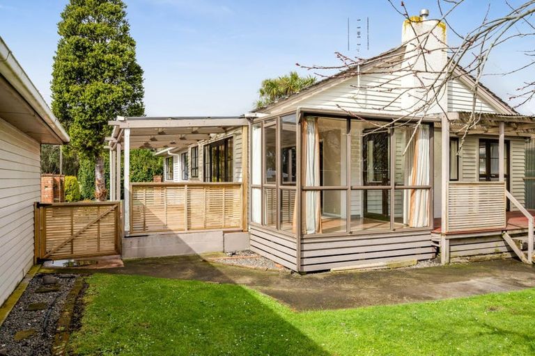 Photo of property in 96 Fairfield Road, Hawera, 4610