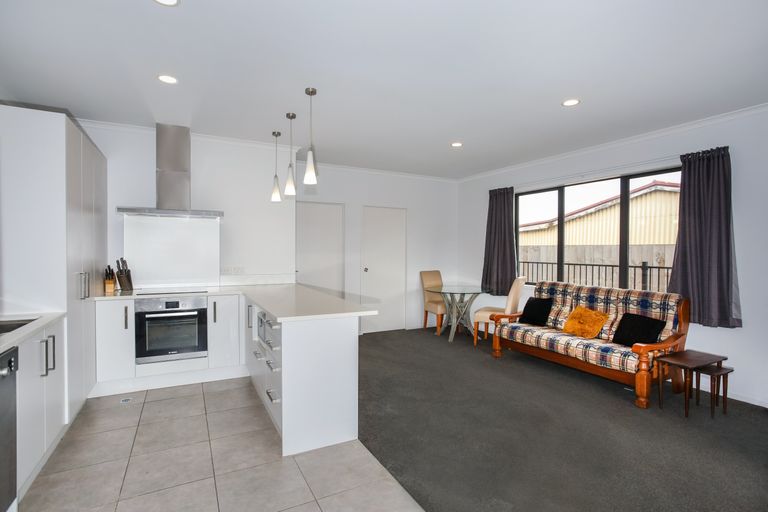 Photo of property in 7/107 Edinburgh Street, Pukekohe, 2120