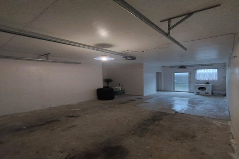 Photo of property in 1/183 Seaview Road, Westown, New Plymouth, 4310