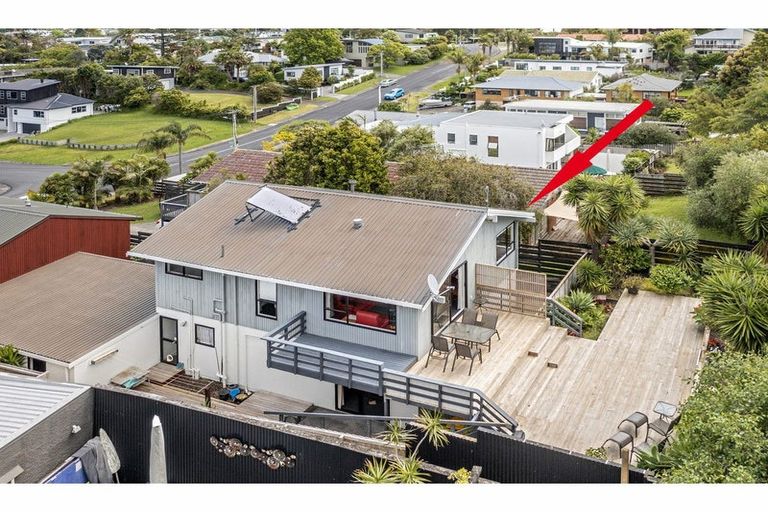 Photo of property in 2/39 Killarney Avenue, Torbay, Auckland, 0630