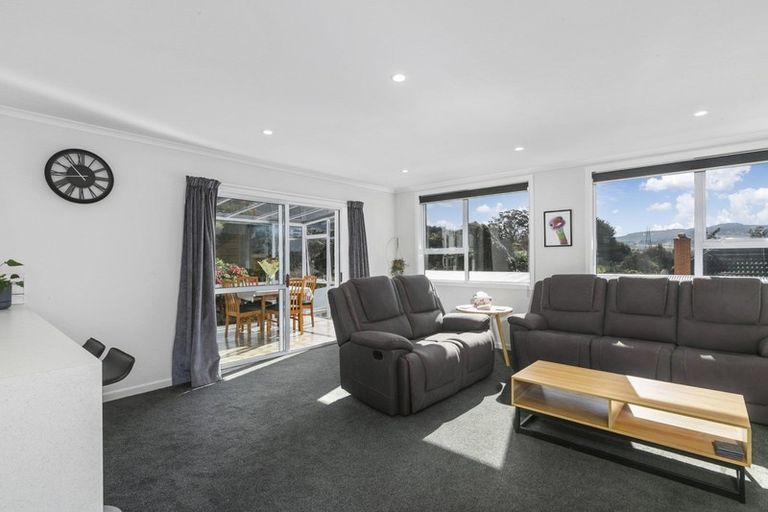 Photo of property in 10 Derwent Street, Helensburgh, Dunedin, 9010