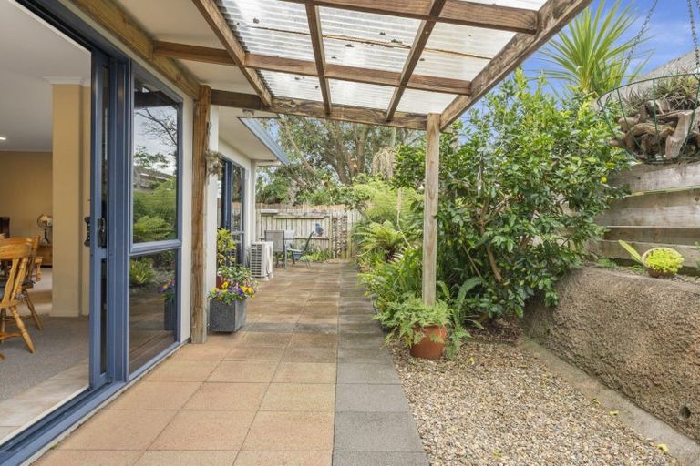 Photo of property in 291 Gravatt Road, Papamoa Beach, Papamoa, 3118