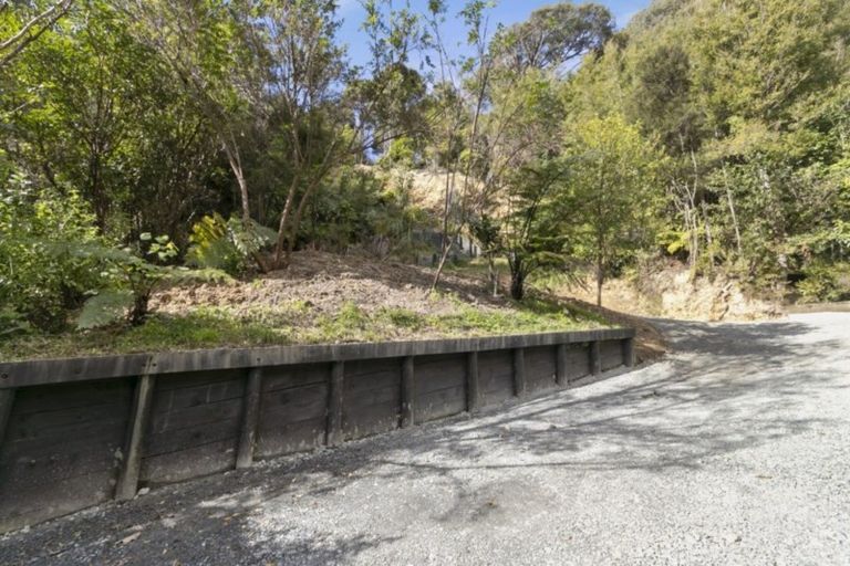 Photo of property in 8 Haven Grove, Naenae, Lower Hutt, 5011